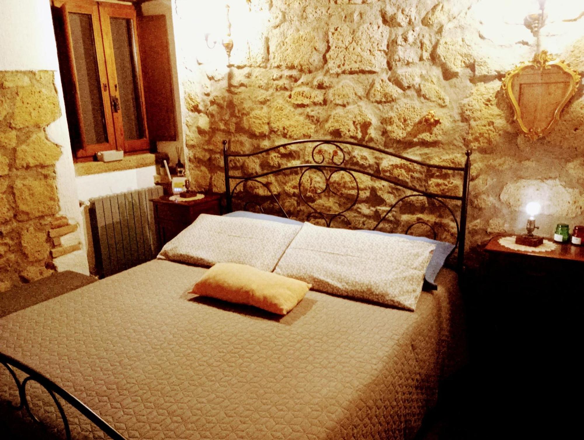 Apartmán La Chascona Di Farnese Casa Di Tufo Nel Borgo Exteriér fotografie